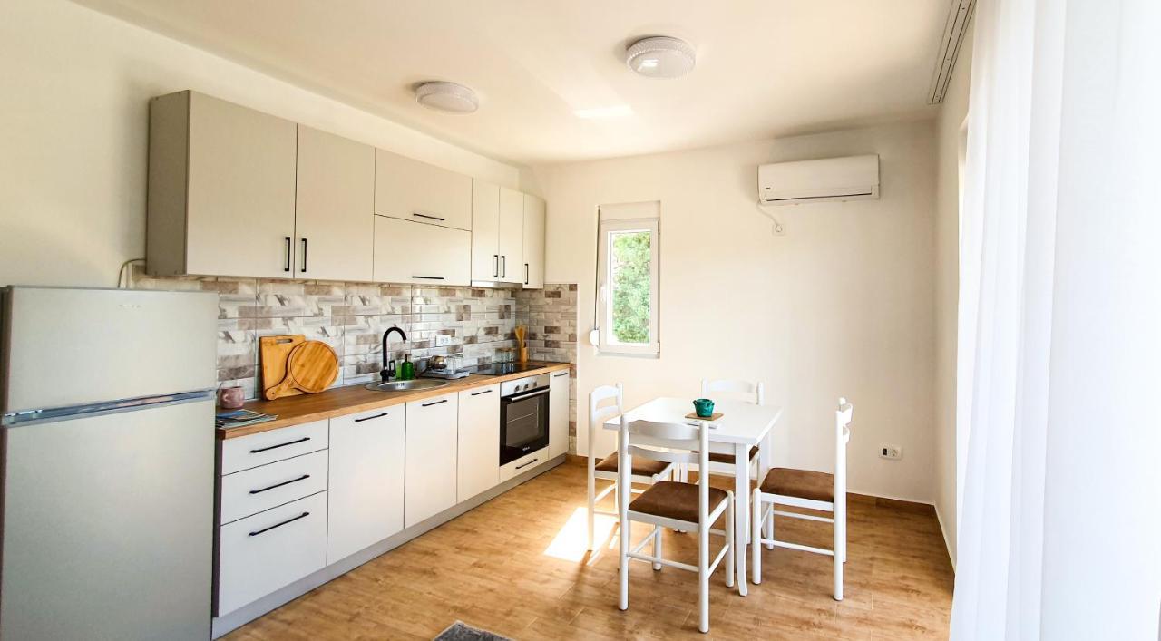 Olav Holiday Apartments Bar Luaran gambar